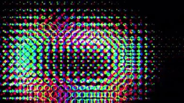 Beyazdan siyaha geçiş.