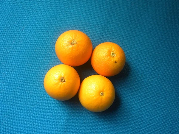 Ripe Whole Fresh Navel Orange — Stock Photo, Image