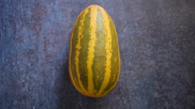 Taze çiğ Dosakai Salatalığı