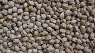 Çiğ, kurutulmuş, beyaz nohut.