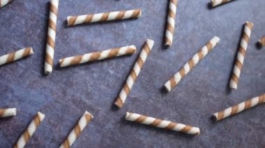 Çıtır çıtır taze kurabiye.