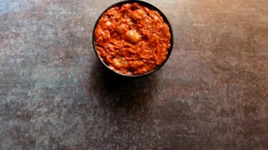 Hint geleneksel baharatlı arpacık soğanı turşusu