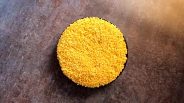 Kızarmış Mung mercimeği. Atıştırmalık.