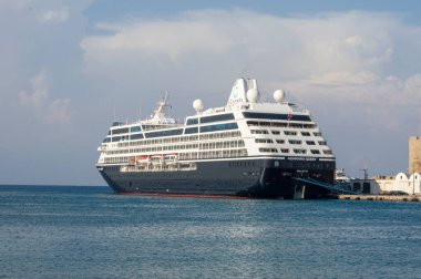 09 15 2021 Rodos Yunanistan gemisi adadan ayrılıyor