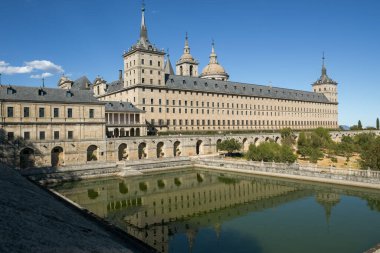 İspanya, Madrid yakınlarındaki San Lorenzo de El Escorial Kraliyet Manastırı