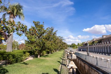 Aranjuez Kraliyet Sarayı. Eski bir İspanyol kraliyet bahçesi.