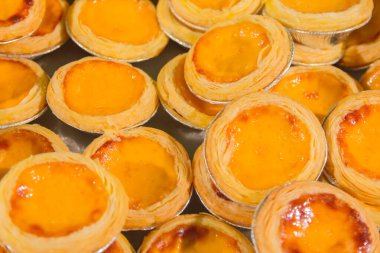 Lezzetli yumurtalı tartlar, geleneksel muhallebi turtası, tatlı, Tayland 'da sokak yemeklerinin doku geçmişi.