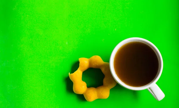 Vista Dall Alto Ciambella Cioccolato Dolci Caffè Caldo Americano Uno — Foto Stock