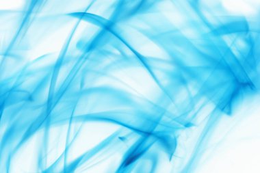 Ateş alevleri izole edilmiş mavi arkaplan ve beyaz arkaplan.