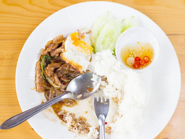 Basil Fried Rice Eat Place Dish Wooden Table — Fotografia de Stock