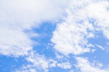 güzel mavi gökyüzü ve bulutlar açık havada doğa çevresi soyut arkaplan