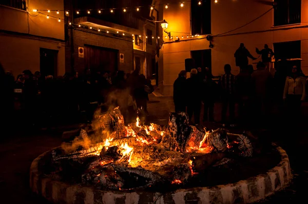 Burning Wood Traditional Festival San Anton — стоковое фото