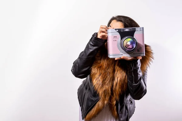 Young Girl Warm Winter Playing Camera Shaped Box — Φωτογραφία Αρχείου