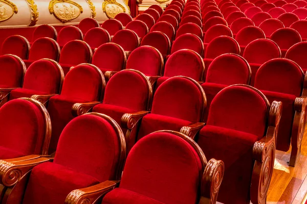 Assentos Veludo Vermelho Teatro Villena Espanha — Fotografia de Stock