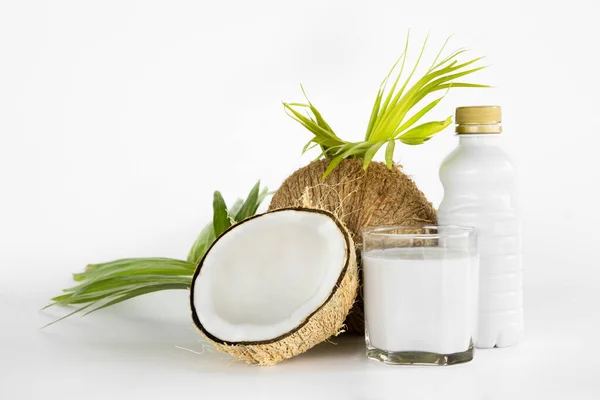 Ripe Half Cut Coconut White Background Real Coconut Cream Oil — Stock Fotó
