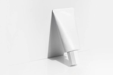 whitening lotion cream facial cosmetic, product mockup packaging, makeup fashion branding