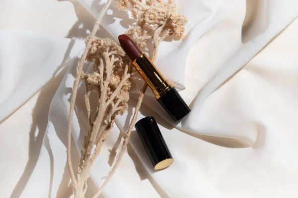 Maqueta Lápiz Labial Rojo Brillo Tubo Cosmético Contenedor Maquillaje Belleza — Foto de Stock