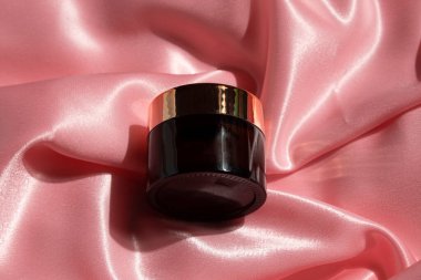 Cilt bakımı kozmetik ürün markalaşması için güneş kremi koruma spf tüpü, krem losyon tüpü.