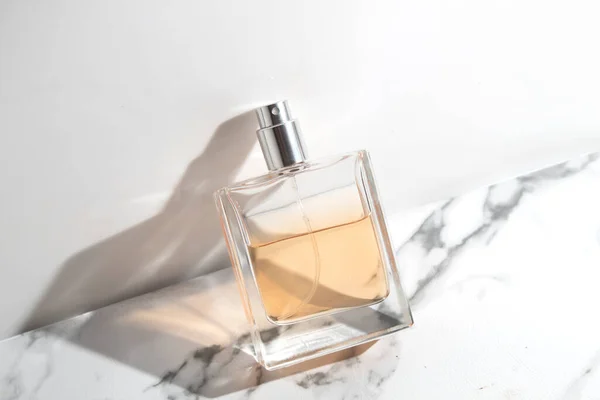 Attrappe Glasflasche Für Parfüm Duft Hautpflege Kosmetische Sommer Product Branding — Stockfoto