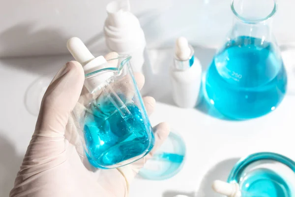 Scientist Hand Mockup Tube Bottle Skin Care Cosmetic Product Branding — Stok fotoğraf