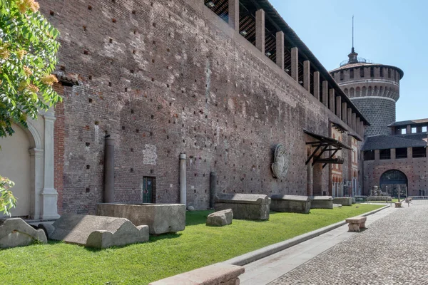 Uvnitř Hradu Sforza Castello Sforzesco Miláně Itálie Jeden Hlavních Turistických — Stock fotografie