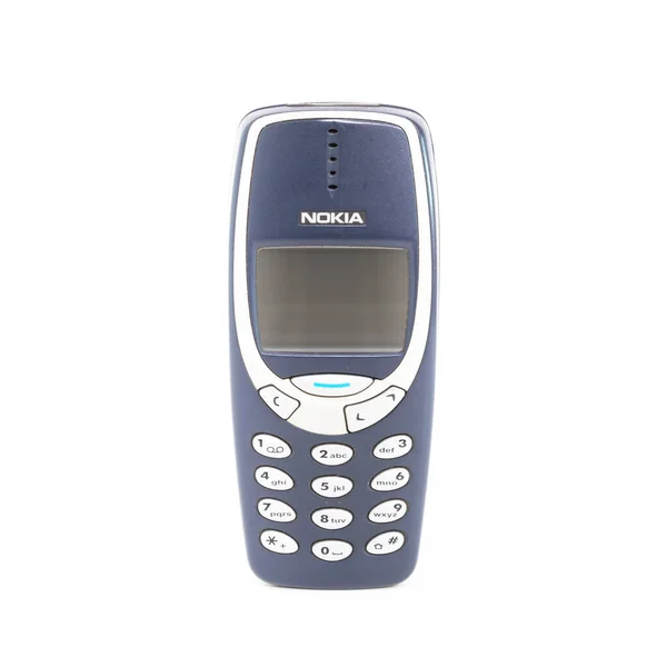 Oude Mobiele Telefoon Nokia 3310 Een Witte Achtergrond Geïsoleerd — Stockfoto