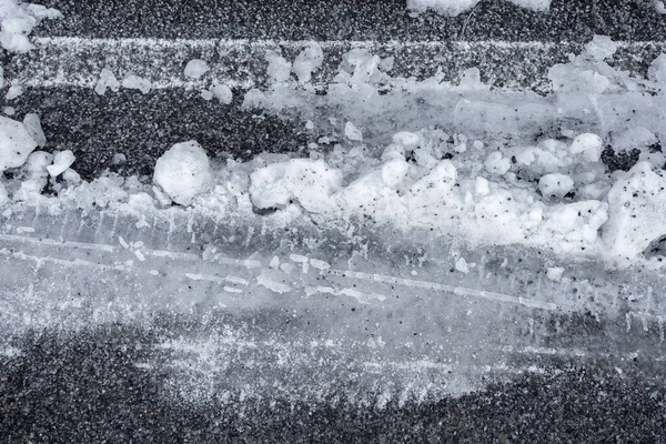 Bilhjulspor Fersk Snø – stockfoto