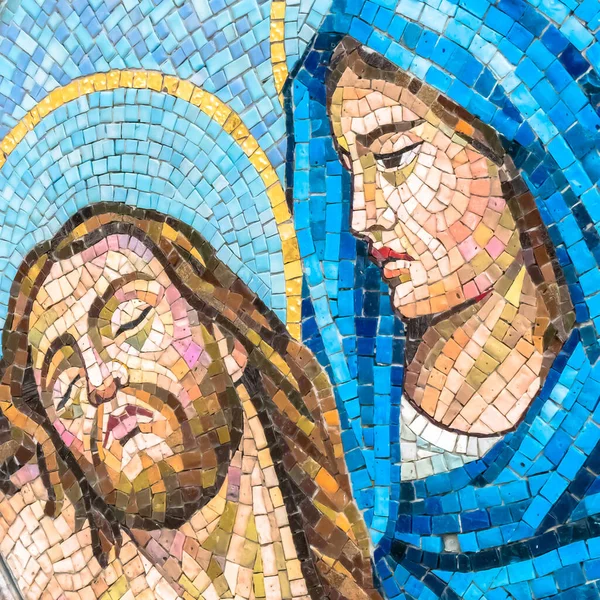 Representación Mosaica Del Cuerpo Cristo Los Brazos Virgen María —  Fotos de Stock