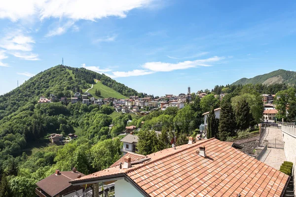 Όμορφο Τοπίο Από Selvino Πόλη Orobie Val Seriana Selvino Ιταλια — Φωτογραφία Αρχείου