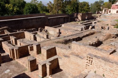 Granada (İspanya). Granada 'daki Alhambra' nın içindeki Abencerrajes Sarayı 'nın arkeolojik alanı.