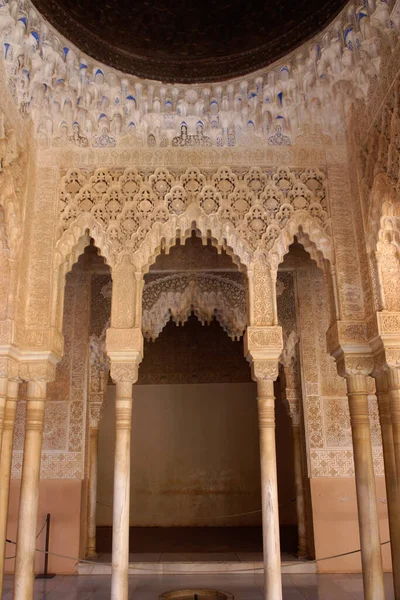 Granada Spanien Arkitektonisk Detalj Patio Los Leones Inne Nasrid Palaces — Stockfoto