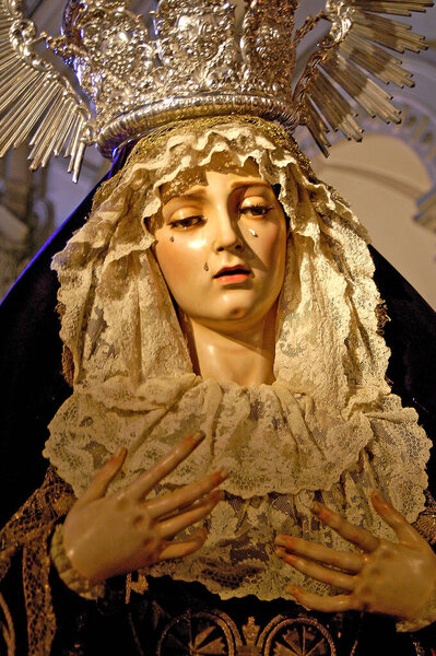 Малага (Испания). Мария Лав (Гильдия священников Рико) на Страстной неделе в Малаге
