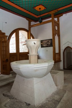 Sary-Gyuzel 'deki antik hamam kompleksinin bir parçası, Kırım' ın merkezindeki Bakhchisarai, 1532 Khan 's Palace' ın en eski binalarından biri.