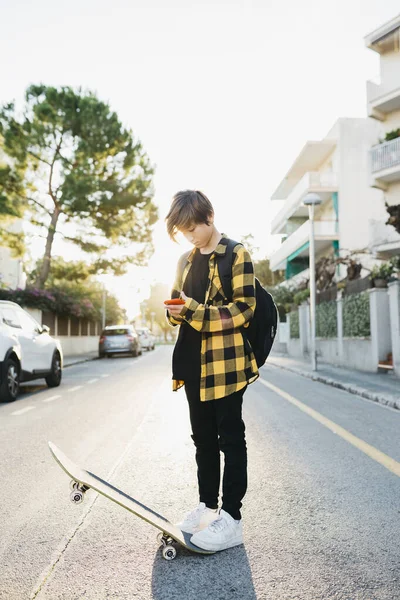 Teenager Boy Backpack His Way School Using Red Smartphone Middle — Stock Photo, Image