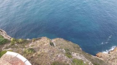 Xabia, Alicante, İspanya 'daki Cap de la Nau' dan insansız hava aracı görüntüleri.