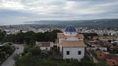 Javea şehrinde bulutlu bir gün, Marina Alta, Alicante, İspanya