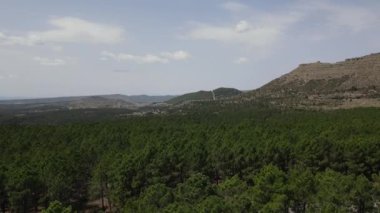 Fuentes de Rubielos, Teruel, Aragn, İspanya 'dan hava görüntüleri.