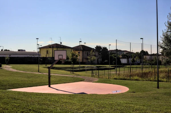 Arco Basquete Parque Uma Área Residencial — Fotografia de Stock