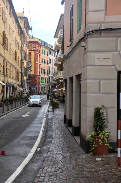 Rua Com Lojas Genova Nervi Depois Uma Queda Chuva — Fotografia de Stock