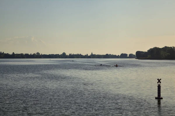 Canoës Sur Lac Coucher Soleil — Photo