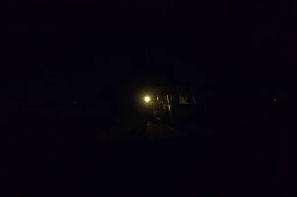 Chemin Avec Lampadaires Dans Parc Bord Lac Nuit — Photo