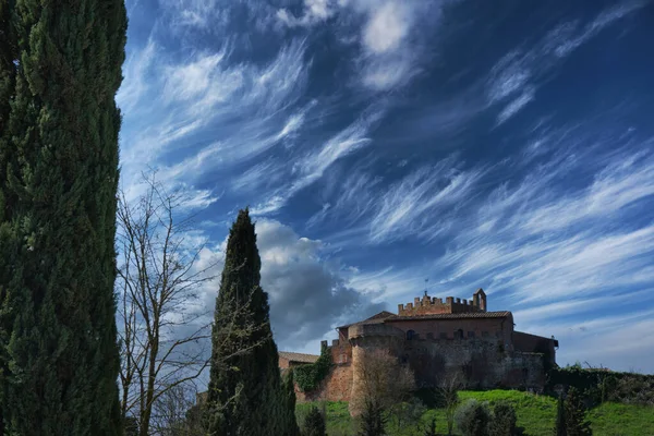 Middeleeuws Kasteel Stad Certaldo Toscane Met Dramatische Lucht — Stockfoto