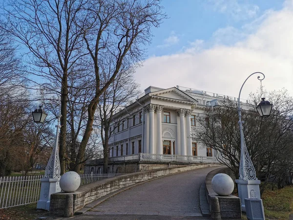 Saint Pétersbourg Russie Entrée Des Pavés Palais Elaginoostrovsky Est Flanquée — Photo