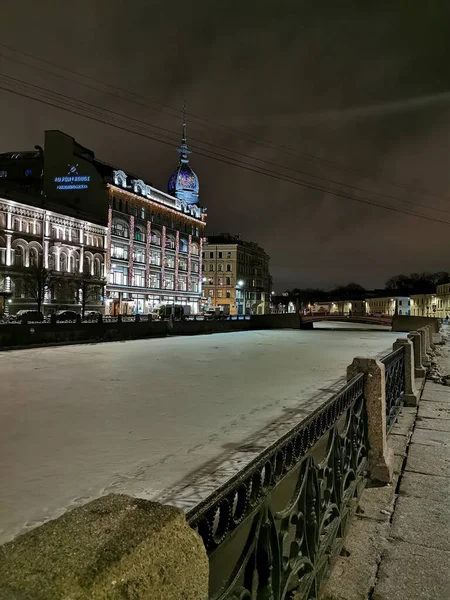 San Petersburgo Rusia Calle Malaya Morskaya Decorada Con Guirnaldas Para —  Fotos de Stock