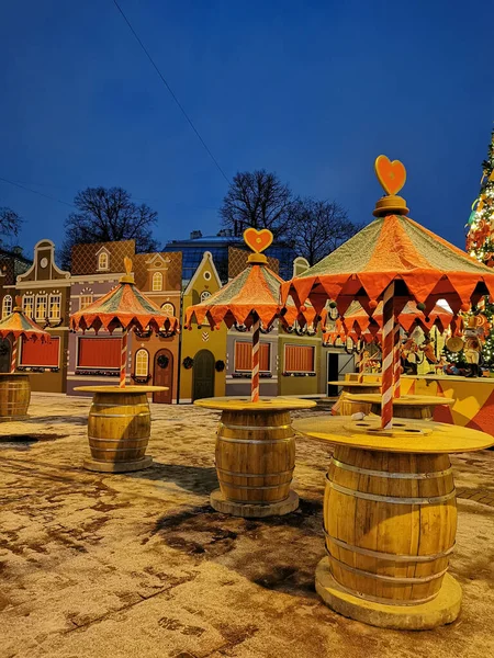 Uma Mesa Forma Barril Feira Natal São Petersburgo — Fotografia de Stock