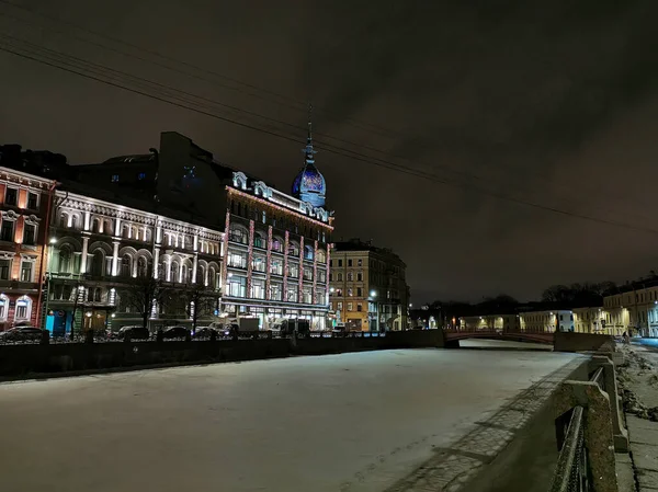 Trading House Red Bridge Beautiful Dome Moika Embankment Petersburg Decorated — стоковое фото