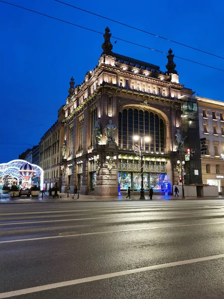 Sankt Petersburg Ryssland Monument Till Kejsar Nikolaj Kejsare Omgiven Ett — Stockfoto