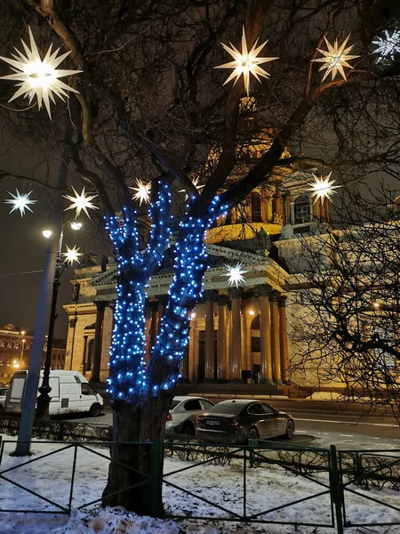 Isaac Cathedral Petersburg Trees Decorated Stars Garlands Christmas New Year — Stock Photo, Image