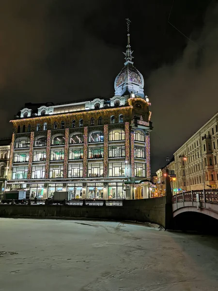 Kızıl Köprü Ticaret Evi Kızıl Köprü Petersburg Moika Seti Üzerinde — Stok fotoğraf