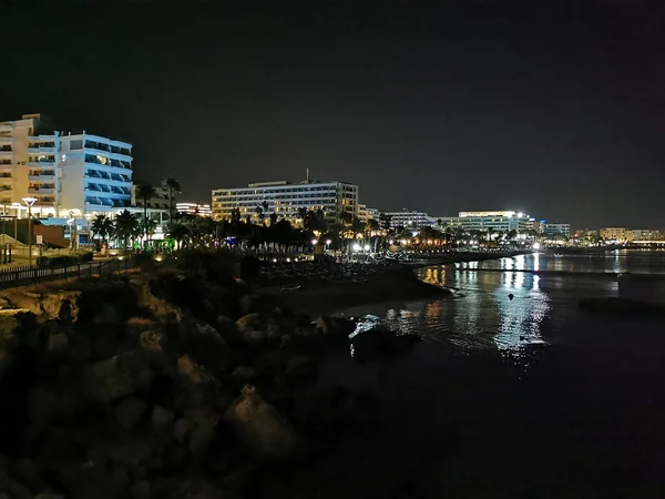 Vista Dall Argine Protaras Notte Spiaggia Lungomare Mare Hotel Sullo — Foto Stock